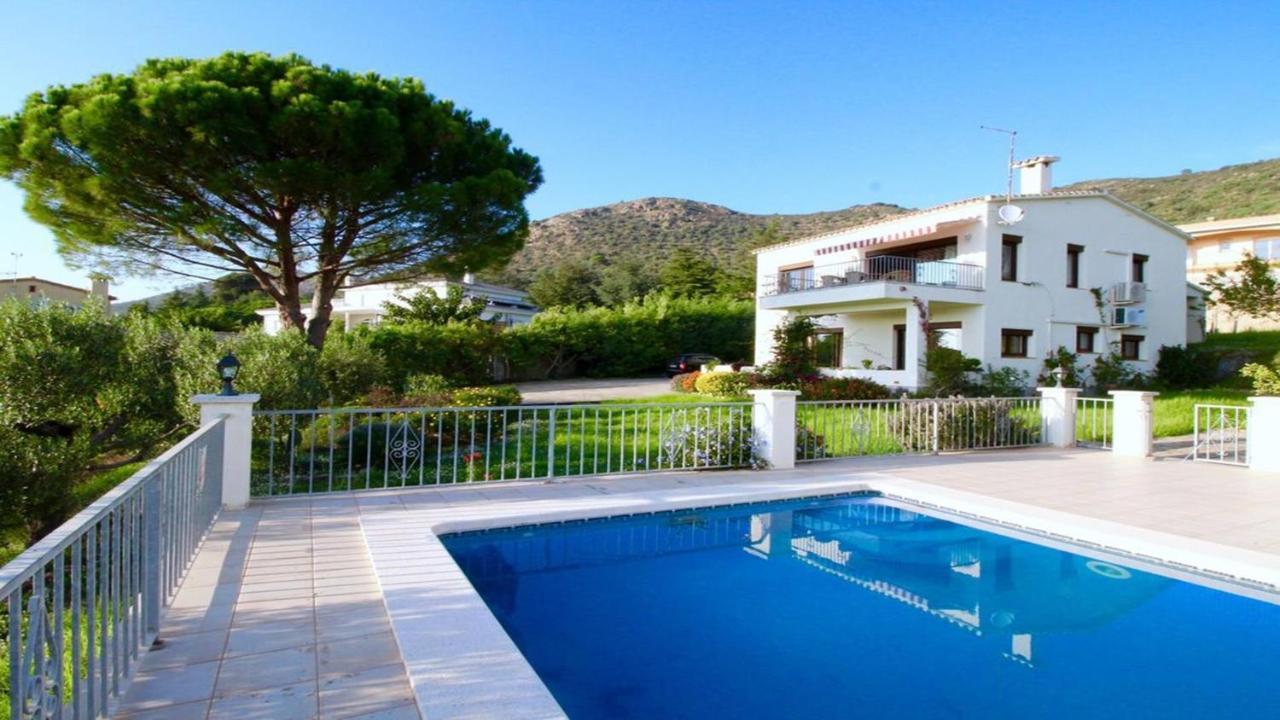 Global Immo 8005 Casa Muga Villa Pau